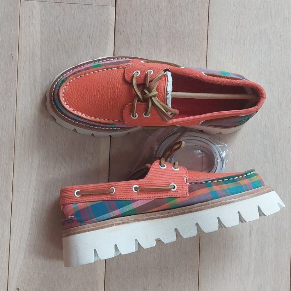 NwOB Sperry x Rowing Blazers women's lug sole Madras plaid boat shoe.